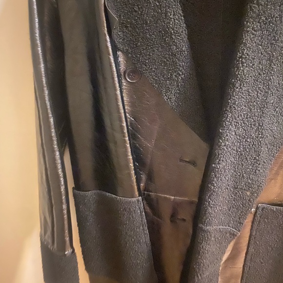 Patent trench coat - Picture 8 of 8